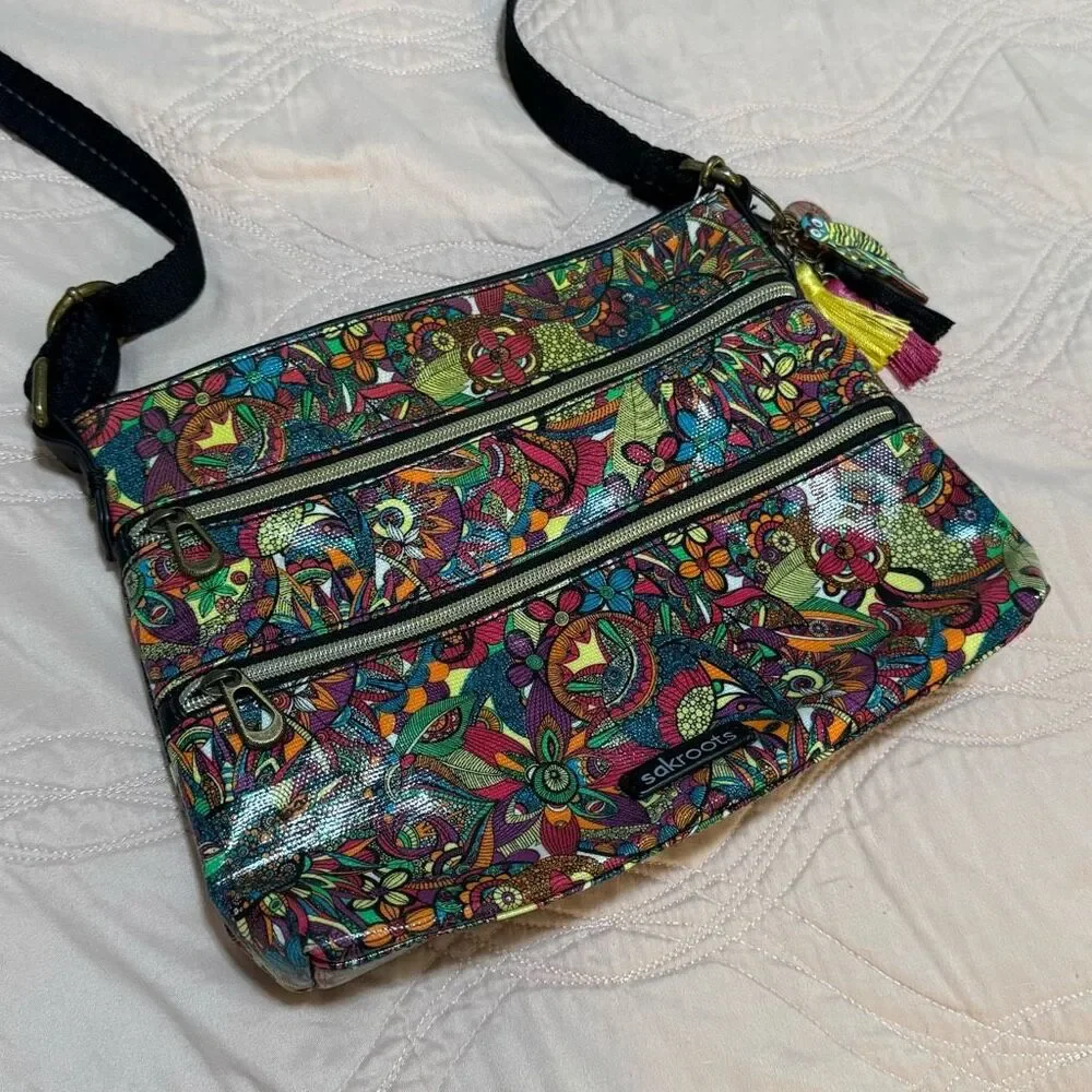 SAKROOTS Artist Circle Zippered Crossbody - rainbow spirit desert - Picture 1 of 7
